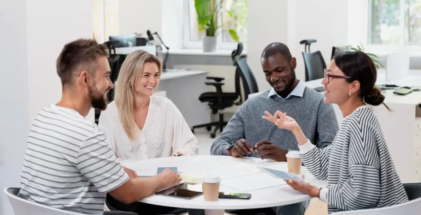 2149060259 pessoas criando um dna organizacional de uma empresa